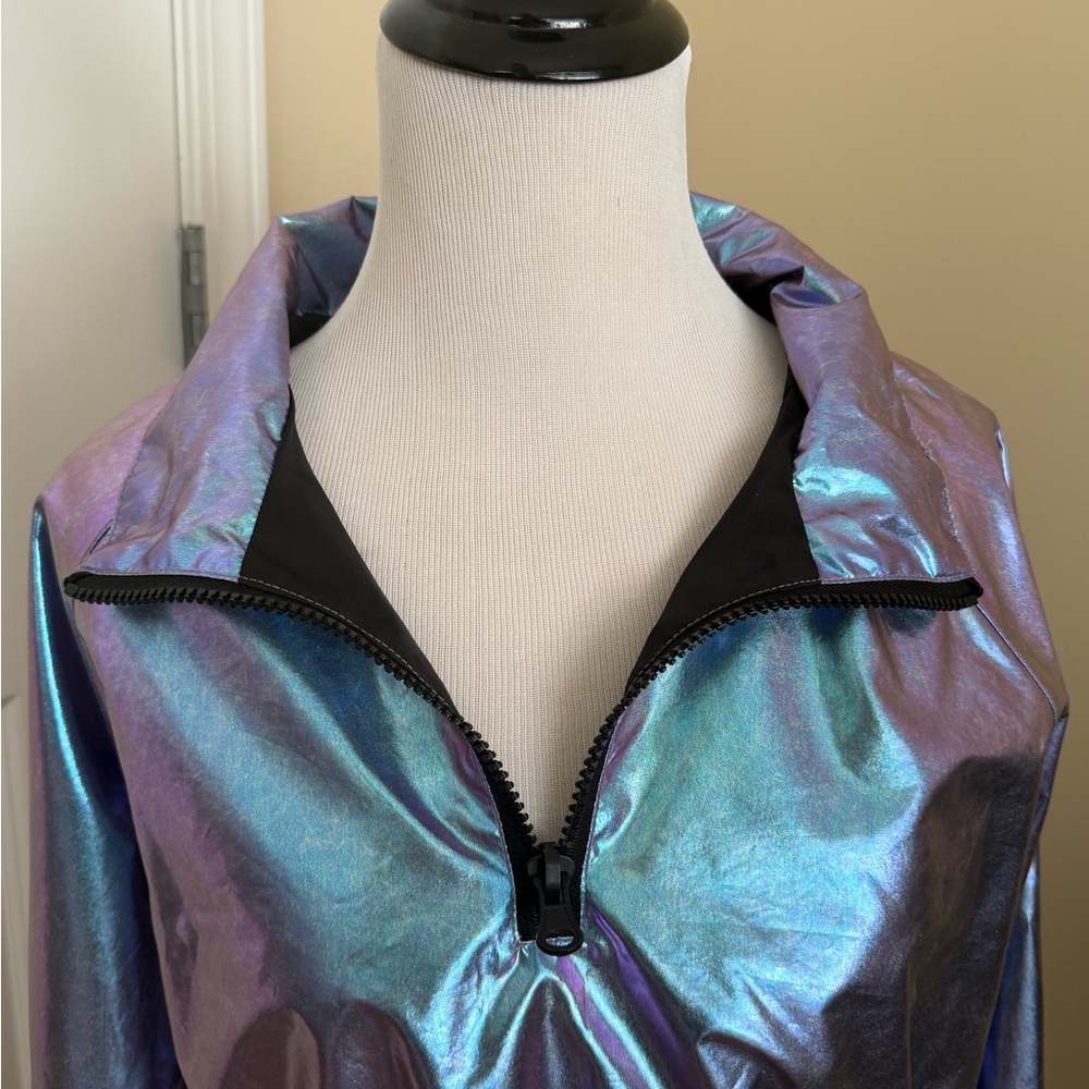 Iridescent Cropped Jacket/Top - Picture 5 of 9